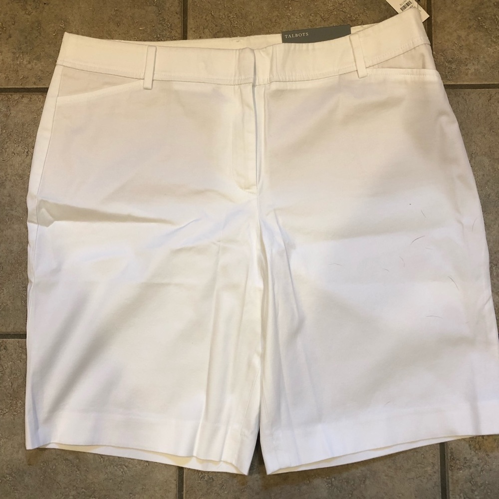 NWT Talbots Perfect Short Women’s Size 14P